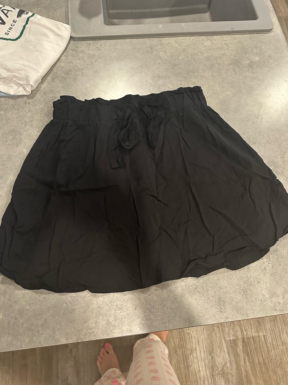 Black flowy tie skirt